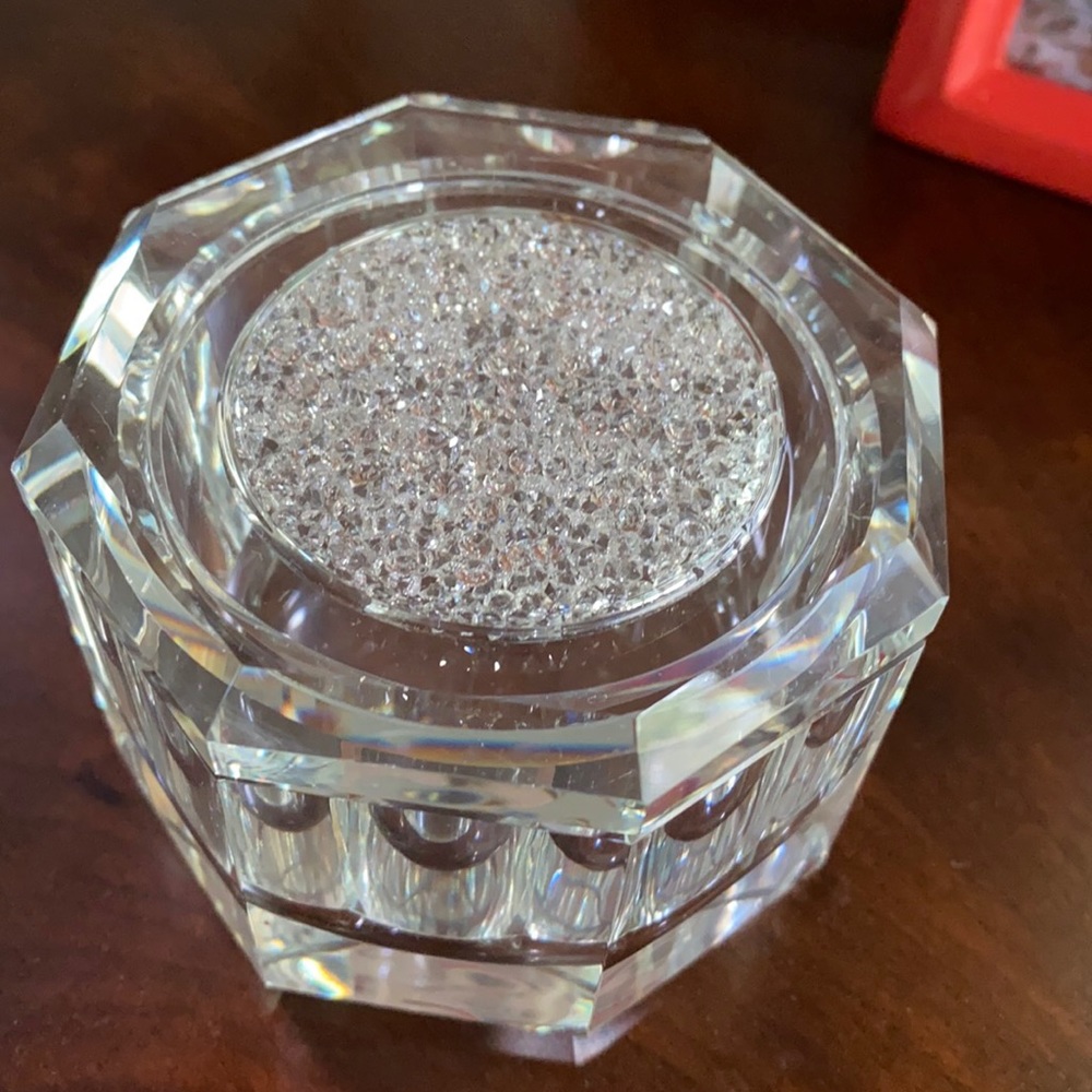Swarovski crystal jewelry/trinket dish